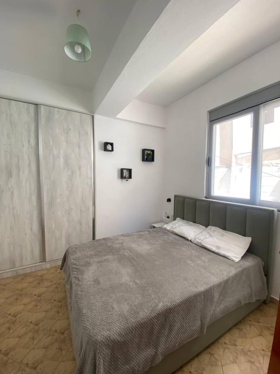 Happy Apartment Sarandë Eksteriør billede