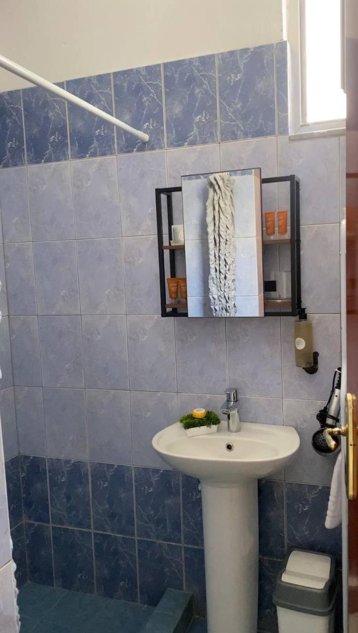 Happy Apartment Sarandë Eksteriør billede